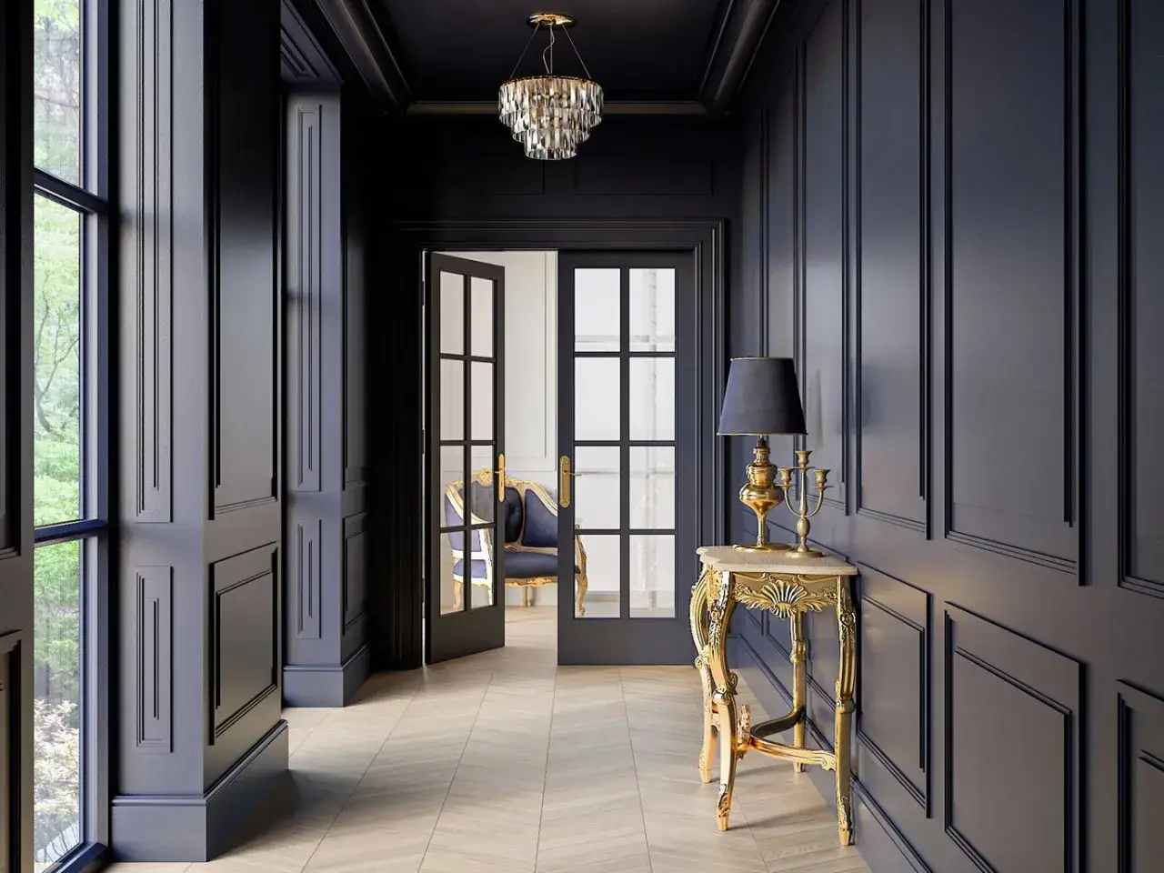 Elegancki przedpokój modern classic z ciemnymi ścianami, złotymi akcentami i kryształowym żyrandolem.